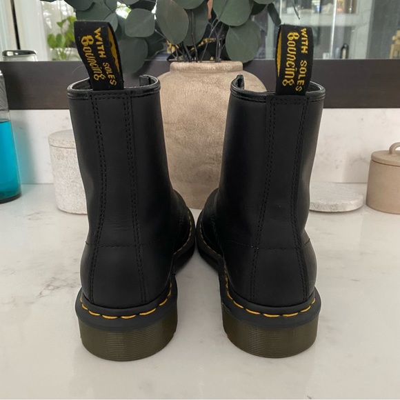 1460 Dr Martens - Picture 4 of 8